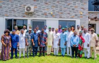 Ogundoyin Leads Oyo Lawmakers to Endorse Bimbo Adekanmbi as APM Gov. Aspirant At Strategic Breakfast Meeting