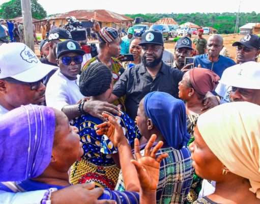 Oriire Sympathy Visit: City Boy Movement Extends Support To Families of Abducted Victims, Donates ₦1m, Scholarships to Slain Teacher’s Family