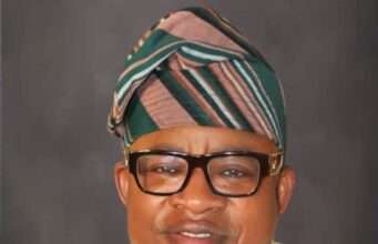 ADC Gov. Candidate Visits Oyo, Assures of People-Oriented Governance.